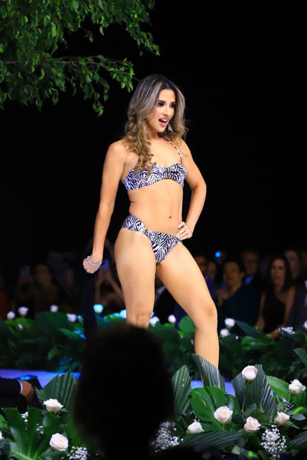 Candidatas de Miss Honduras Universo causan sensación en traje de baño