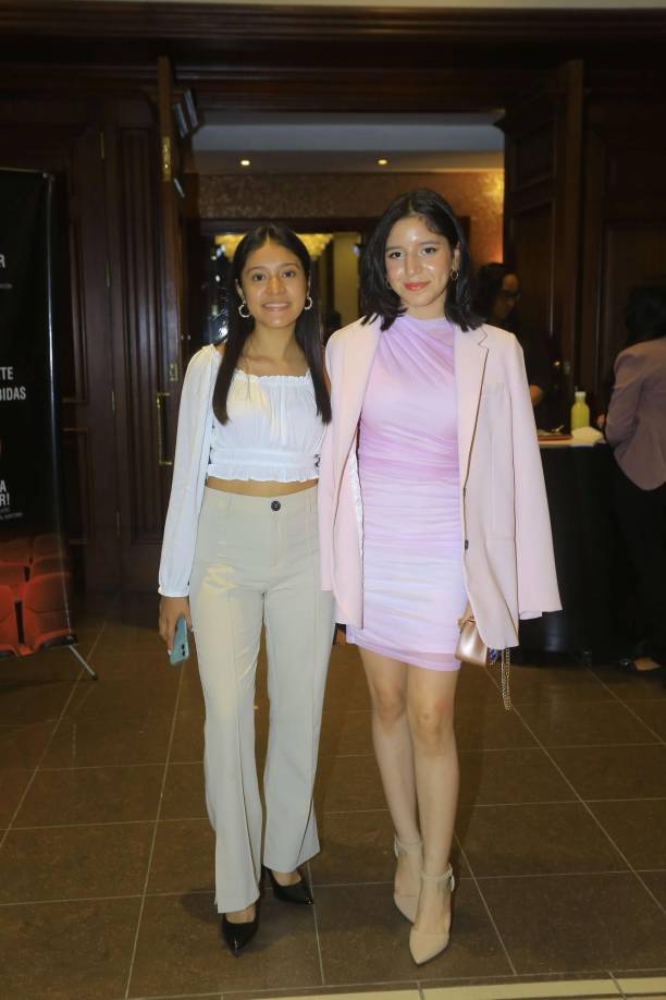 Angélica Vásquez y Libby Padilla