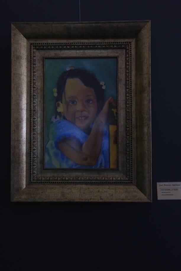 ”Soy negra, ¿y qué?”, con técnica pastel, hecha por José Interiano.