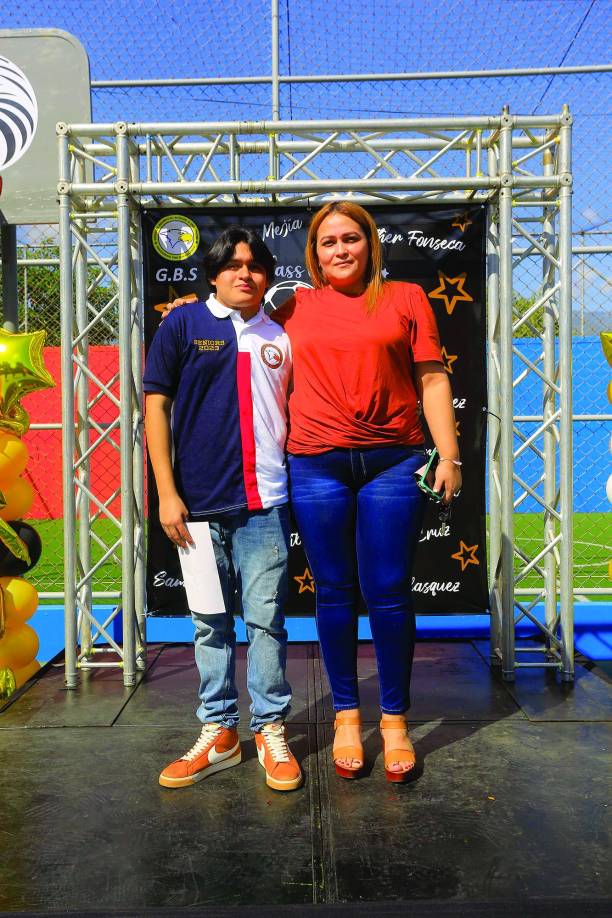 Samuel Orellana y Gladys García