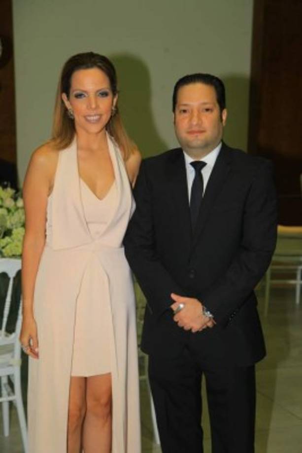 Los amigos Cristiana Lacayo y Roberto Corado.