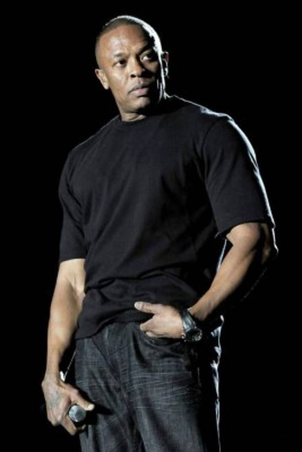 4. Dr. Dre. Ha caído desde el primer puesto que ocupaba el año pasado al cuarto con unas ganancias de 33 millones de dólares.