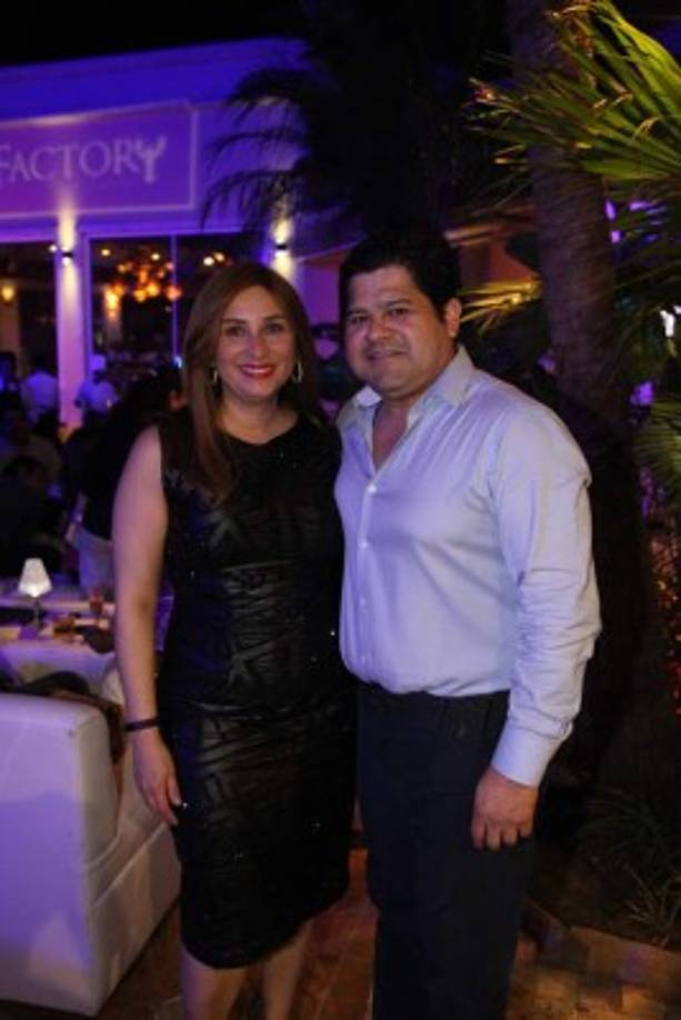 Jenny y Hernán Carrión.