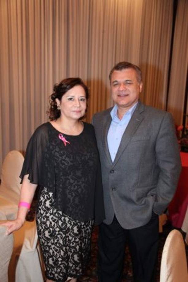 Adriana y Max Aguilar.