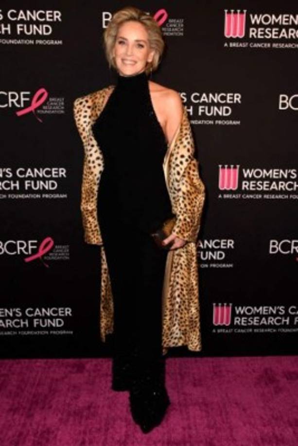 Stone aseguró a Vogue que siempre se siente atractiva. Según su visión, eso es muy diferente a ser un sex symbol: 'Es otra cosa, completamente diferente. Y sí, sé que todavía soy sexy '.<br/>