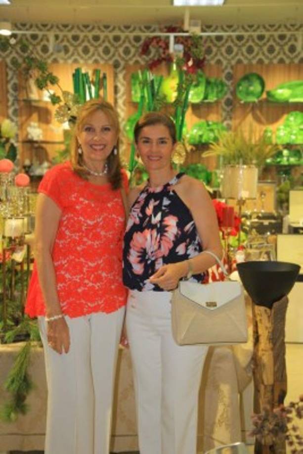 Zobeida Saybe y Suyapa Monterroso.