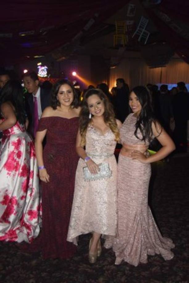 Ana Abufele, Nelsy Bográn y María Fuentes.