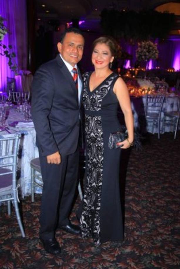 Antonio y Dunia Rivera.