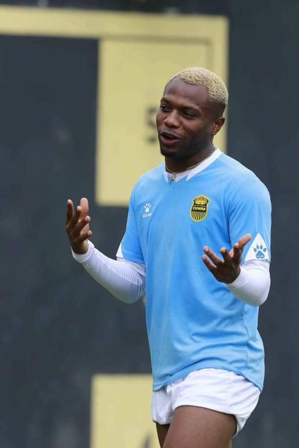 El defensor hondureño Kevin Álvarez deja al Real España y vuelve al fútbol de Europa. El catracho regresa al IFK Norrköping de Suecia.