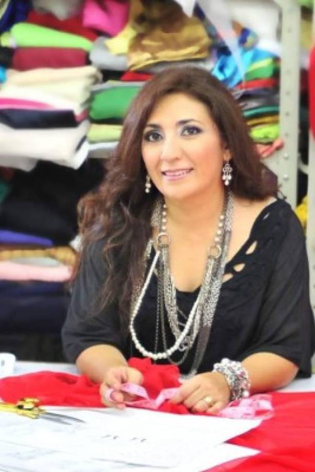 Giselle Matamala nació en Chile, pero se mudó a San Pedro Sula hace muchos años. Ha construido una carrera en la alta costura y adoptado a este país como su hogar permanente. viste a finas damas de la sociedad hondureña para eventos de mucho glamur y también ha participado en eventos internacionales como Días de Moda Panamá y otras pasarelas benéficas.