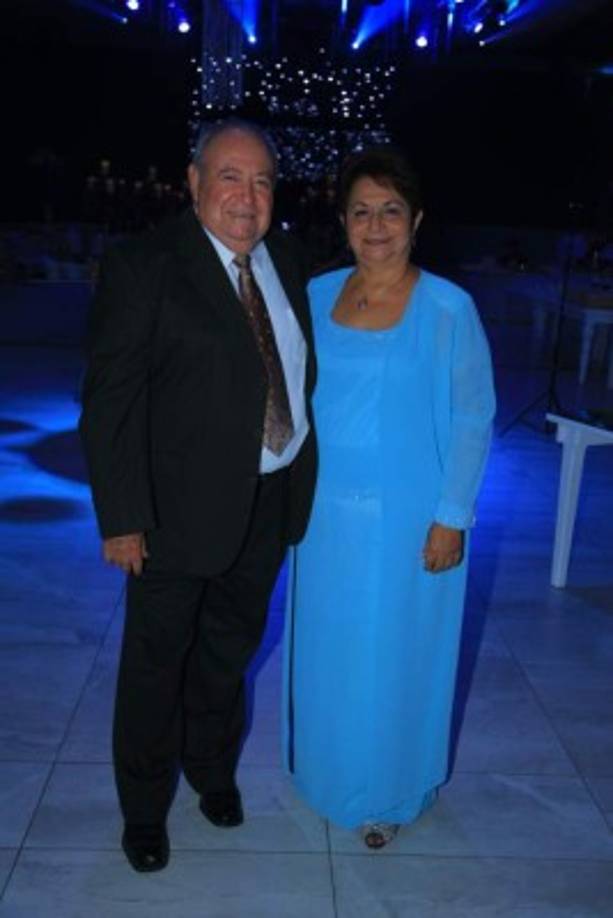 Carlos y Martha Julia Crespo.