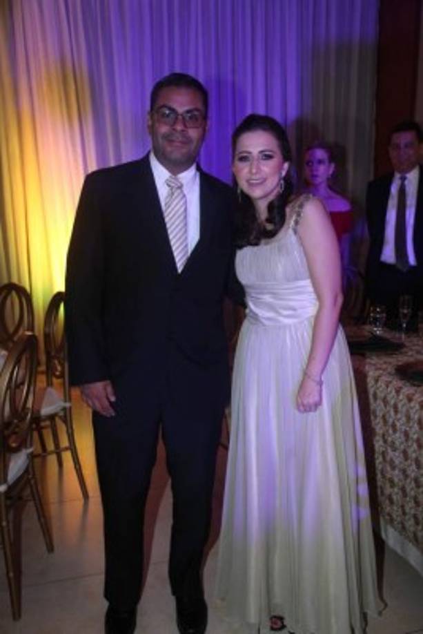 Enrique Jovel y Jessenia Regalado.