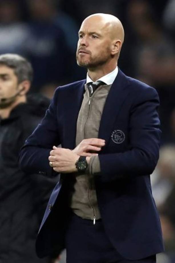 Según Sport1, Erik ten Hag podría ser el sustituto de Niko Kovac en el banquillo del Bayern Munich si se produce un cambio en el club alemán a lo largo del próximo verano. El técnico del Ajax está asombrando a Europa esta temporada con el fútbol que practican los holandeses.