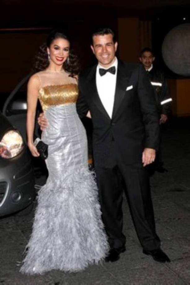 Desde entonces, la pareja forma uno de los matrimonios más sólidos y una de las familias más bonitas del espectáculo, ya que son los orgullosos padres de 5 hijos: Eduardo Jr., Ana Paula, Alejandra y los mellizos Daniel y Manuel. <br/><br/>Aunque, según algunas fuentes esta realidad podría haber terminado.