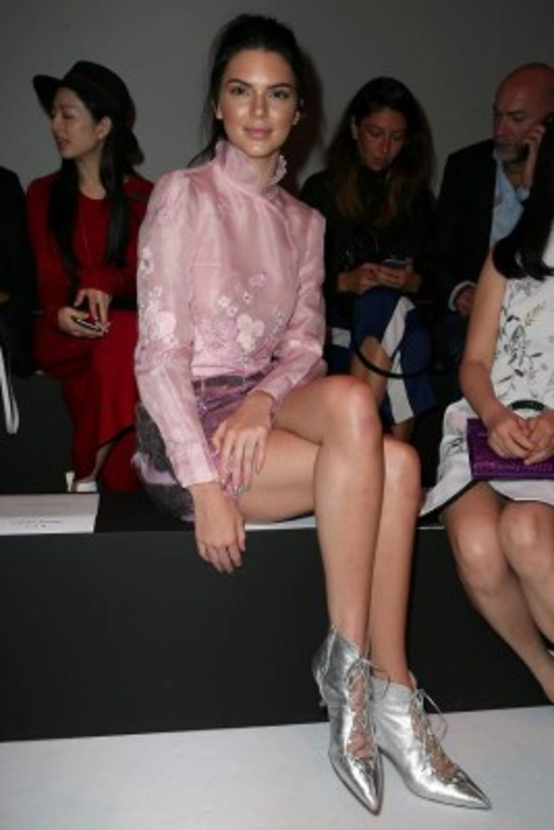 Suele ocupar las primeras filas en las grandes pasarelas de moda del mundo.