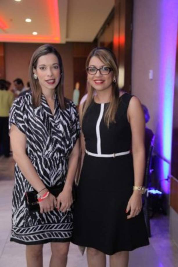 Paola Romero y Tania Brandel.