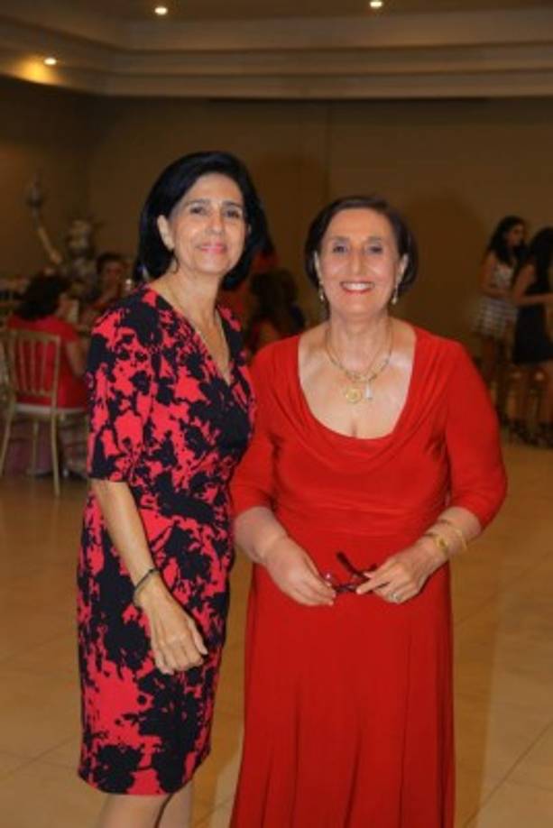 Pasma y Asma Khamis.