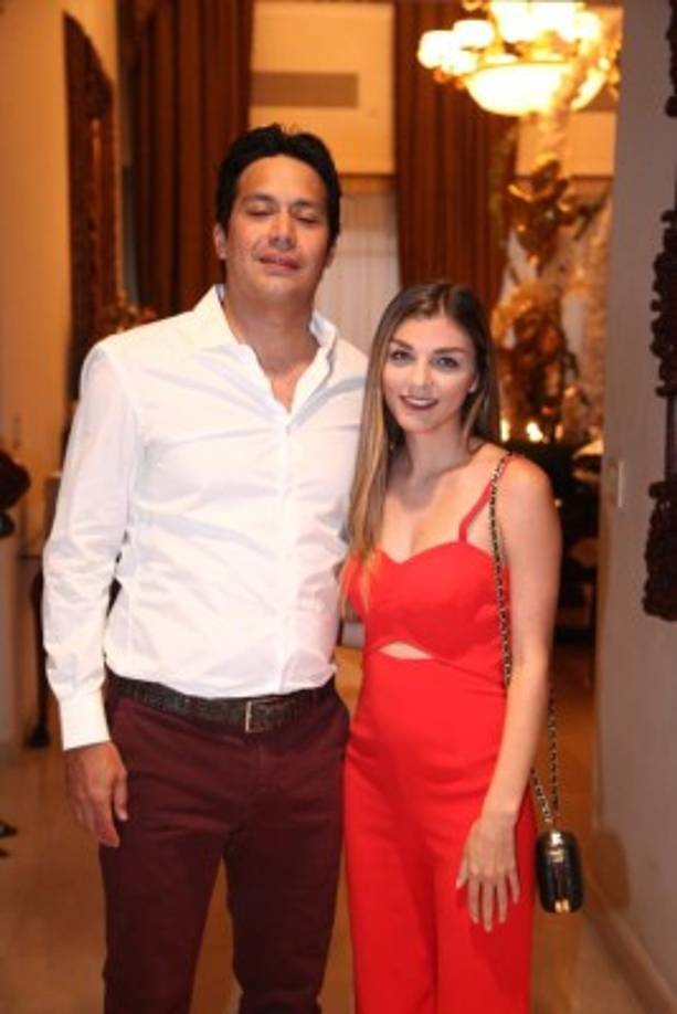 Héctor Flores y Andrea Hesse.