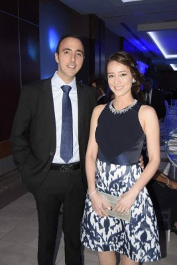 Fernando y Karla Handal.