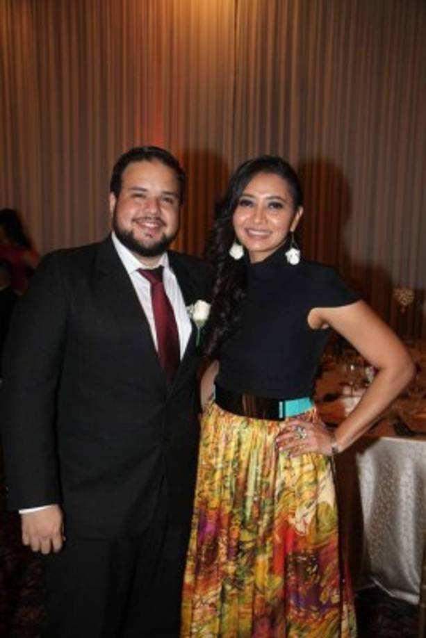 Eduardo Fajardo y Elena Turcios .