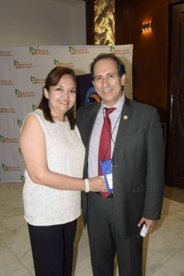 Gisela y Román Darío Rivera.