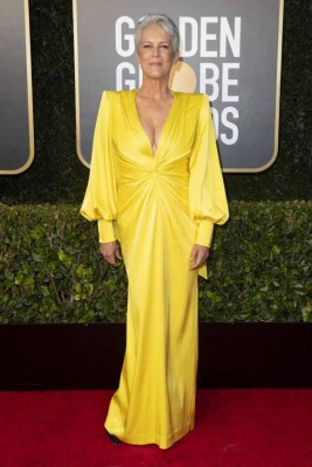Jamie Lee Curtis, divina con este diseño color amarillo de Alex Perry.