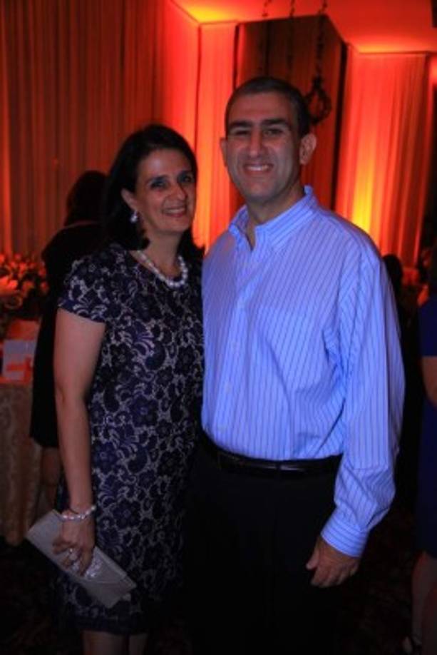 Carla y Daniel Facussé.