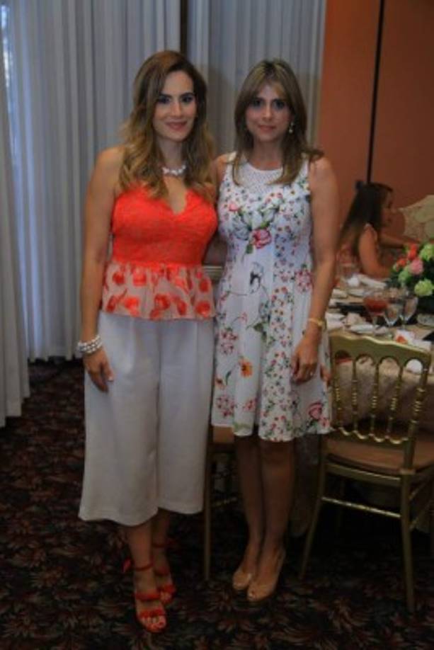 Blanca Hawit y Vivian Kattán.