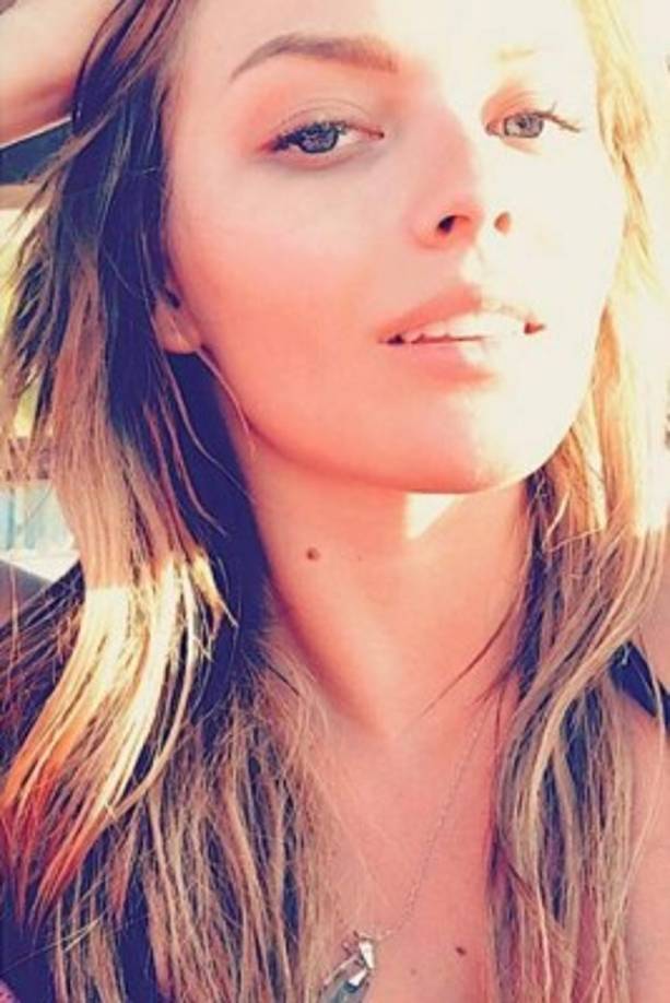 Tanto Soto - que por entonces estaba casado con Bazán - como Baeva reiteraron en múltiples ocasiones que su única relación era de amistad y trabajo. Sin embargo, en noviembre de 2017, el actor anunció que llevaba cuatro meses separado de Geraldine y que se cerraba cualquier posibilidad de reconciliación. Dos meses después de su separación, el programa El Gordo y la Flaca captó al actor saliendo del edificio donde vivía Baeva, pero volvió a negar que tuvieran una relación.<br/><br/>