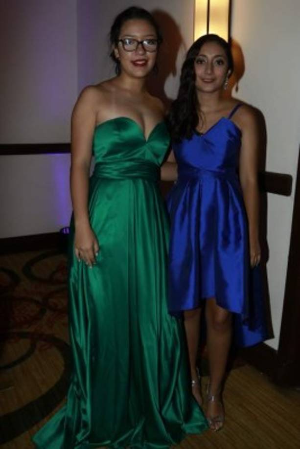 Sofía Sarmiento y Marcela Recinos.