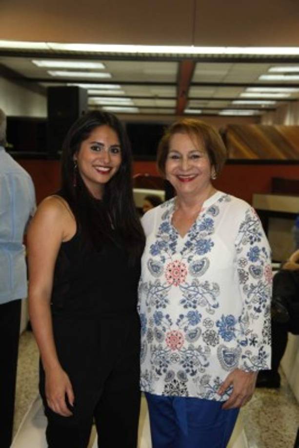 Sara Bográn y Sara Rodríguez