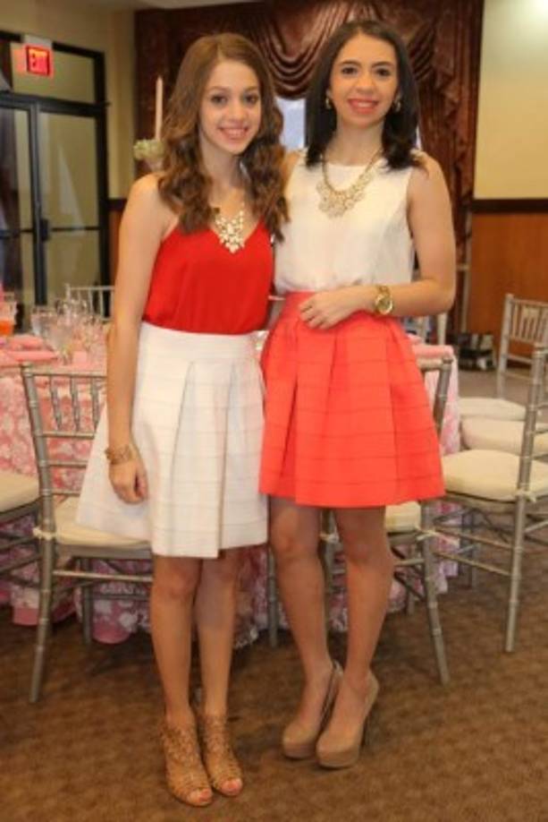 Stephanie y Lorena Kattán.