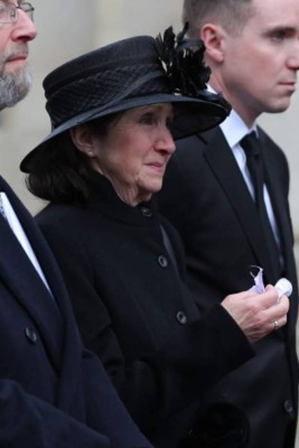 Jane Hawking, la primera esposa del científico y madre de sus hijos, estuvo presente en la ceremonia.<br/>