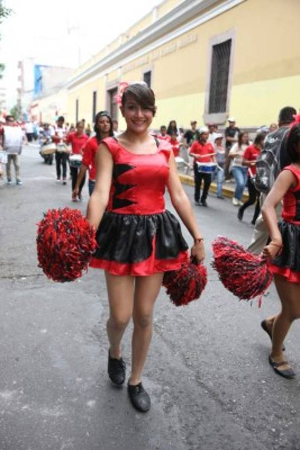 Una guapa pomponera de Libre.