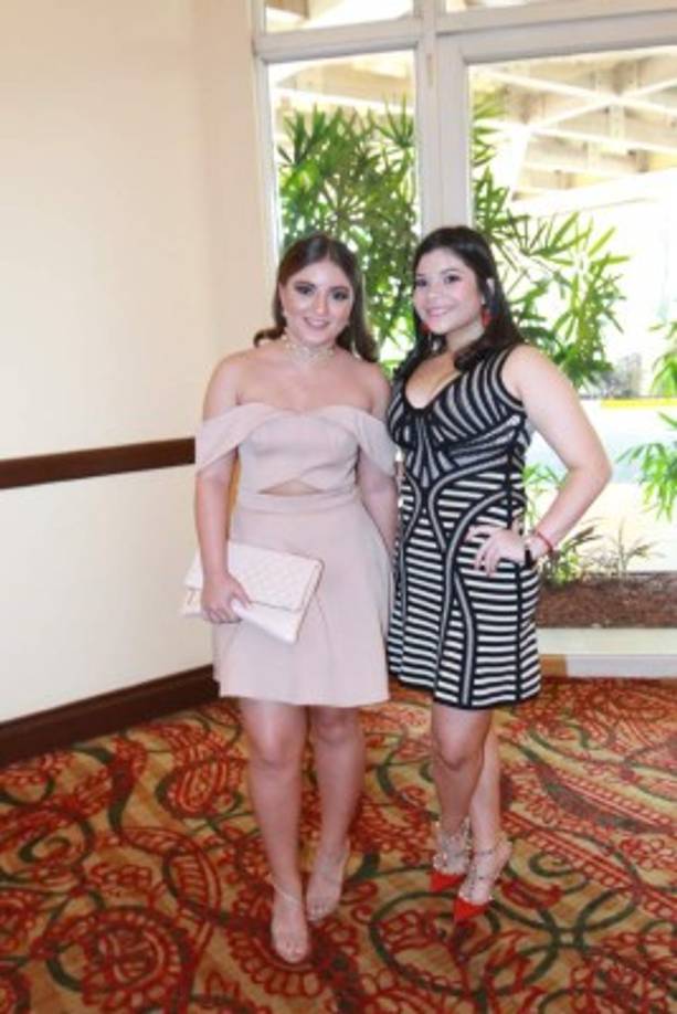 Isabel Rivera y Estefanía Castillo.