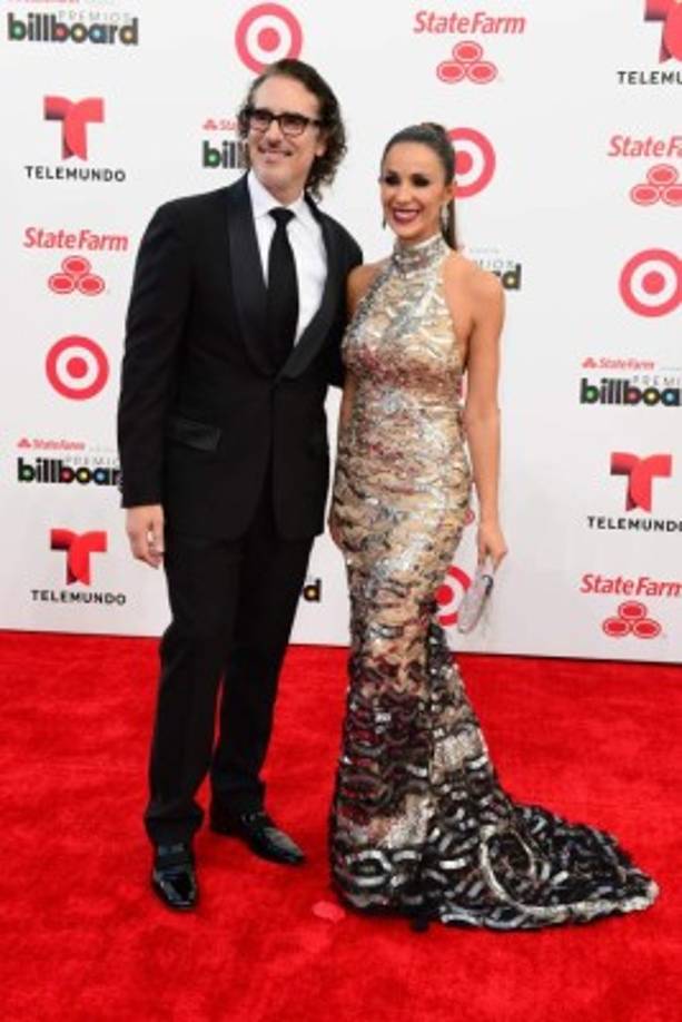 En el rodaje de 'Las Juanas' el amor flechó a Miguel Varoni y Catherine Siachoque. Están juntos desde hace 19 años y se han convertido en una de las parejas más queridas del público.