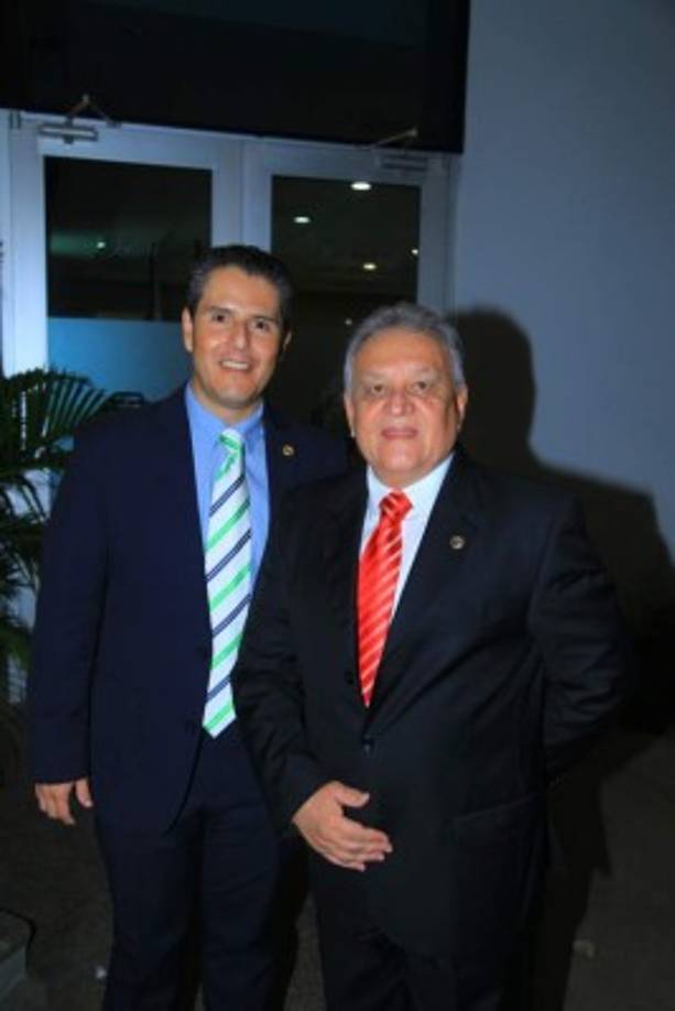 José Morales y Carlos Bueso.