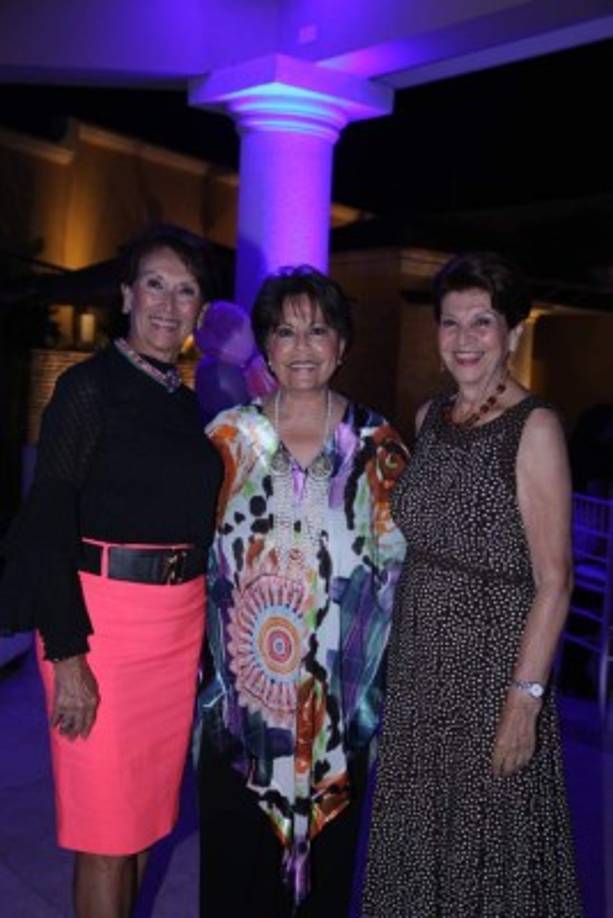 Miriam Millares, Nena Díaz Lobo y Pastora Pagán.