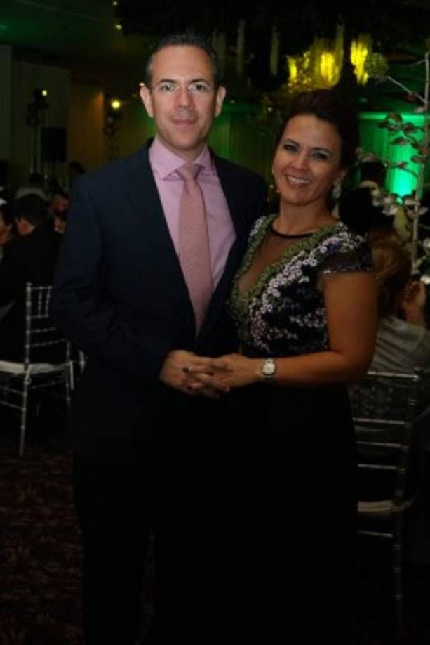 Carlos y Martha Alvarado.