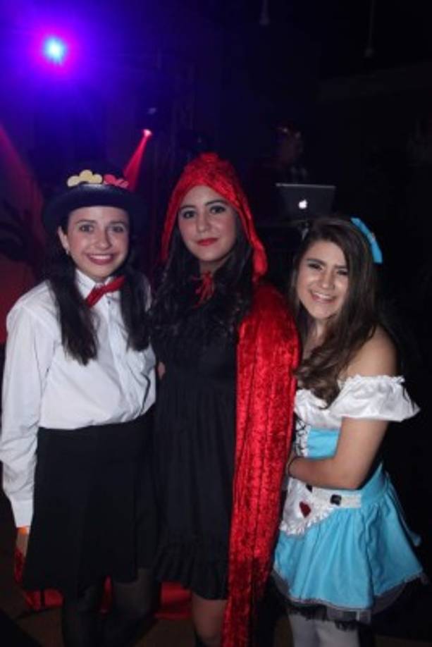 Laura Handal, Adriana Hawit y Ayda Giacomán.