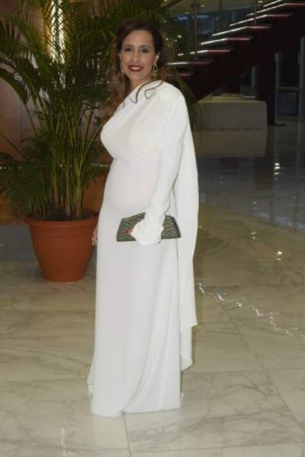 MARÍA EUGENIA SIMÁN Audaz en Adolfo Domínguez.