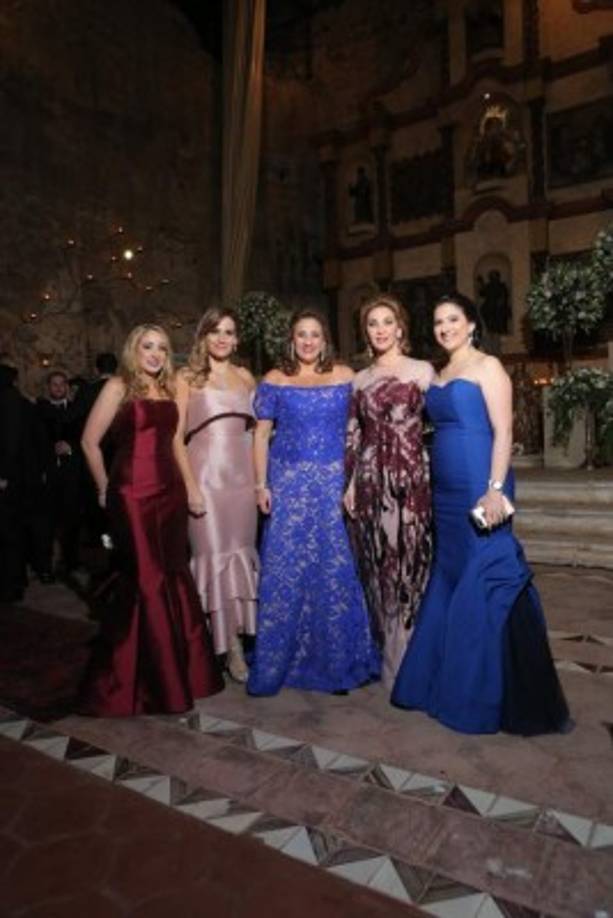 Jenny Monique Vitanza, Blanca y Fanny Hawit, Jenny Vitanza y Mireya Hawit