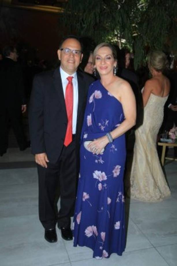 Edgardo y Carlota Altamirano.