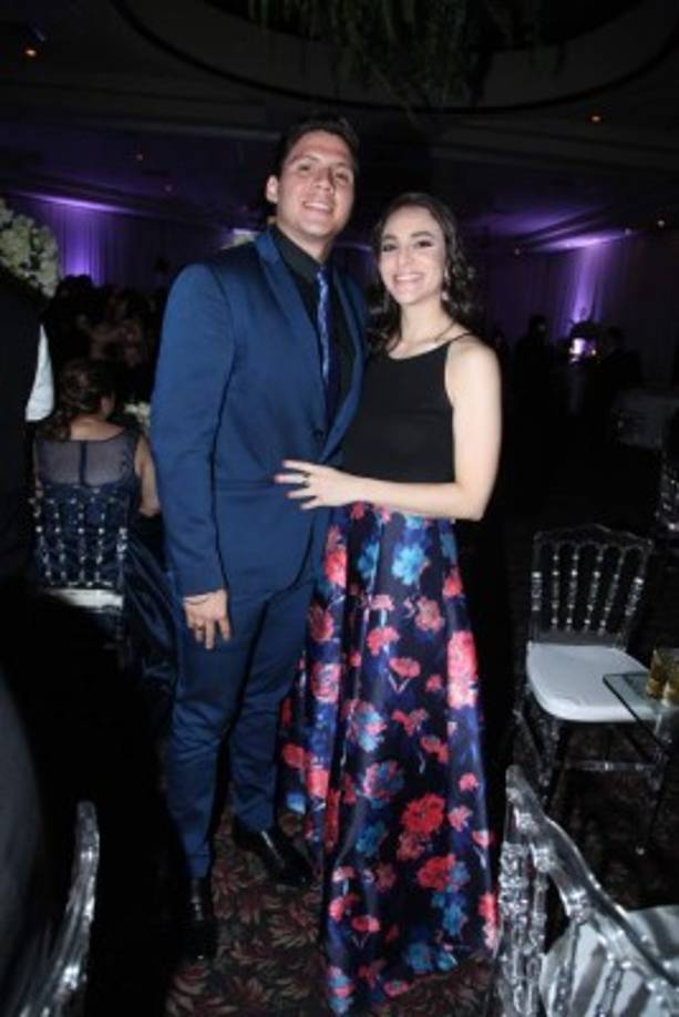 Amílcar Ramírez y Alejandra Handal.