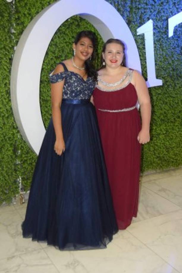 Andrea Torres y Audrey Allartt.