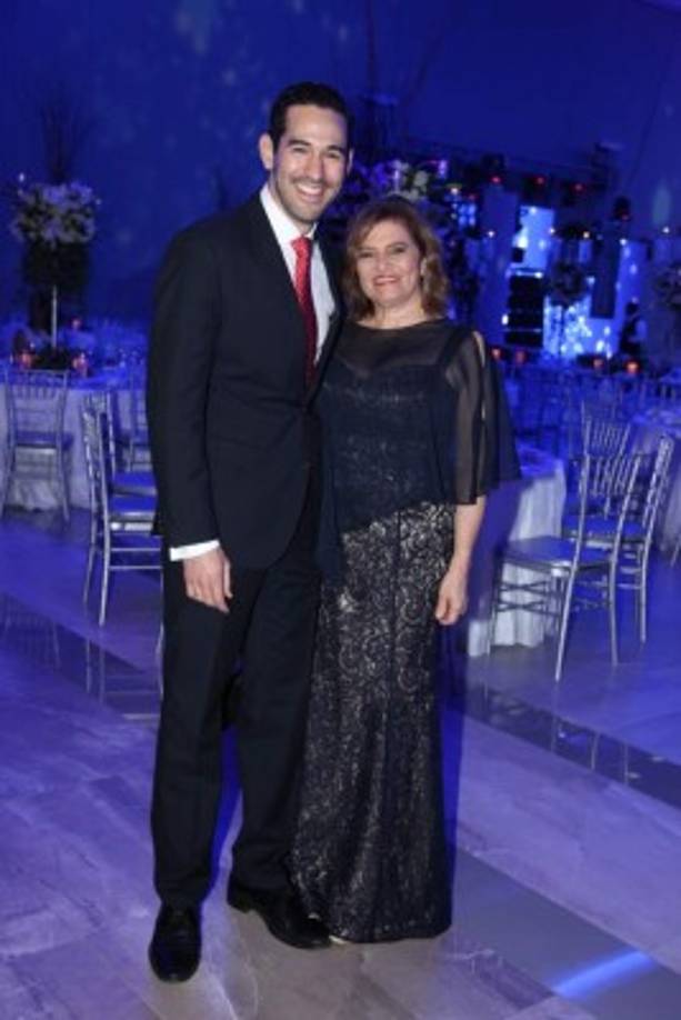 Roger Brito y Marlenne Nasser.