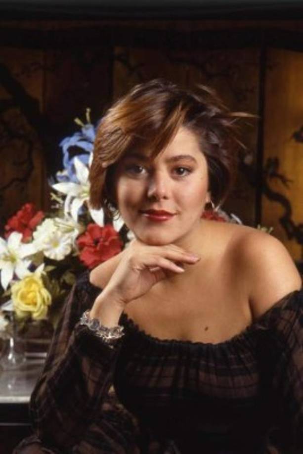 Más tarde agregó que Ricky 'siempre ha sido un hombre encantador. Fue un noviazgo muy rápido. Me mandaba globos, es muy detallista, es muy cariñoso y lo sigo queriendo'. <br/><br/>