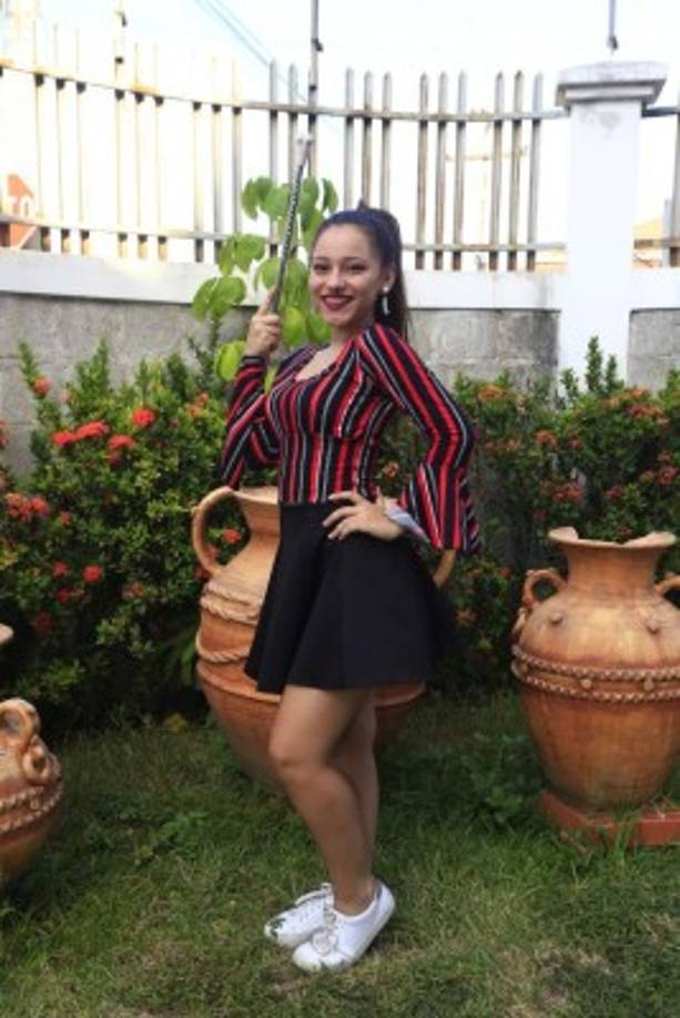 Zabdi Tábora va en segundo de año de Administración de Empresas.