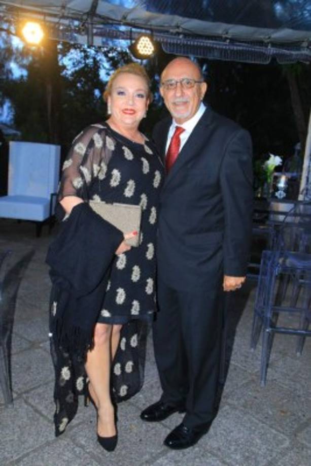 Doris y Tony Kattán.