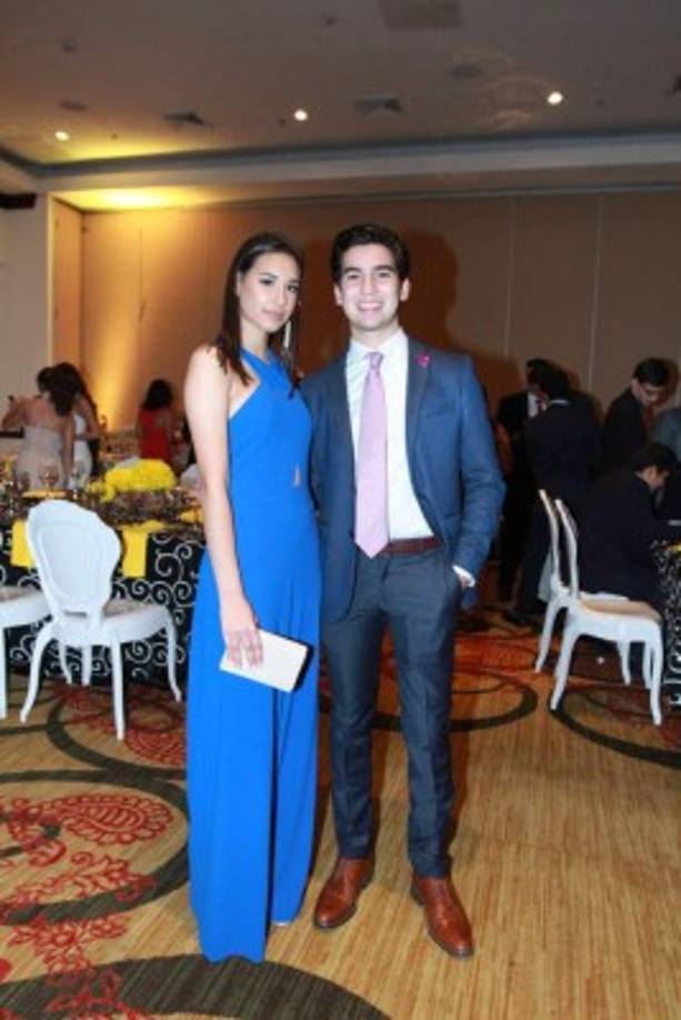 Estefanía Siman y Esteban Larach.